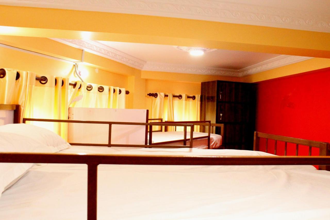 Vista City Hostel Katmandou Extérieur photo